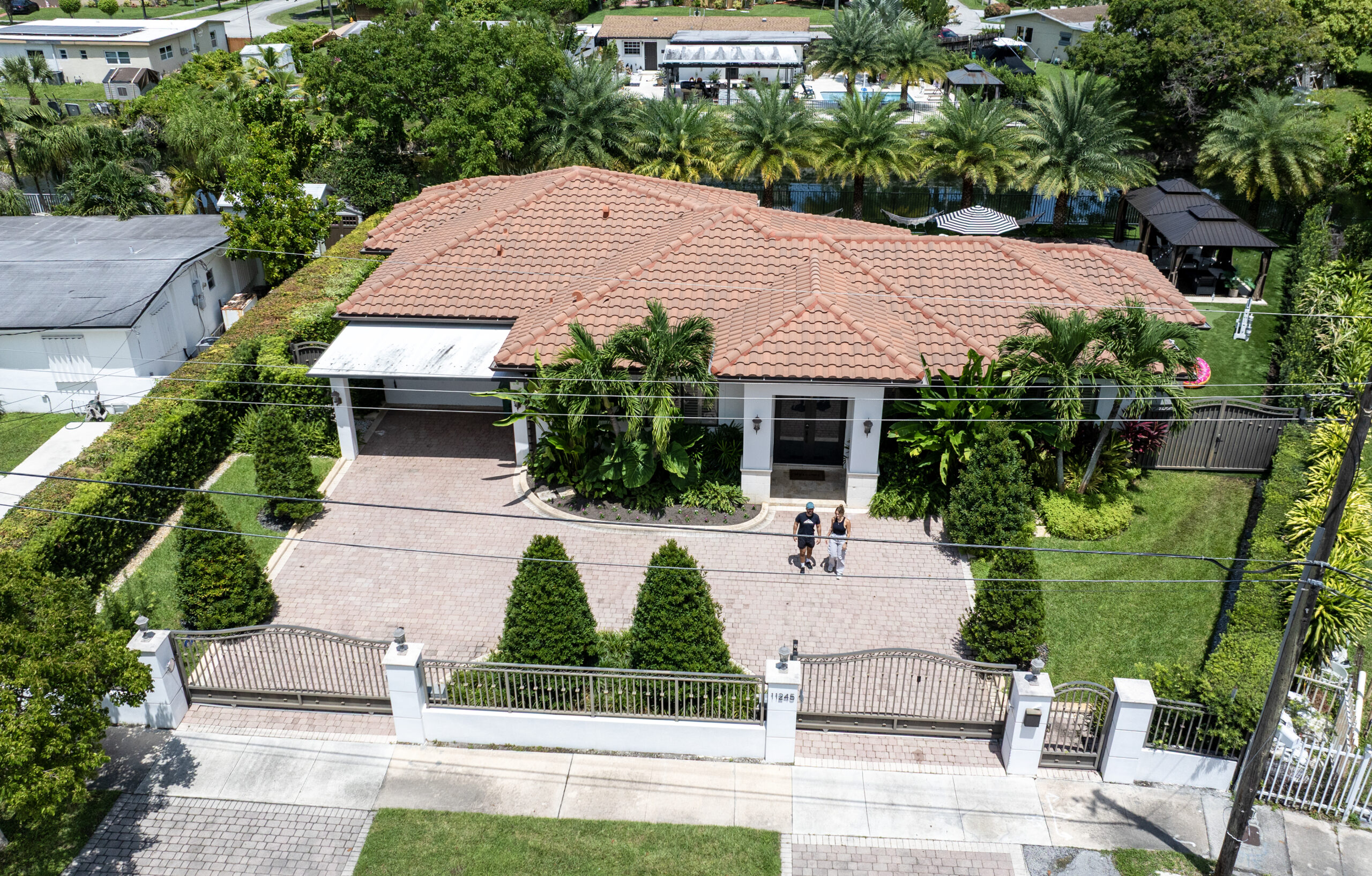 Royal "Casa Lopez Villa" - Image 11